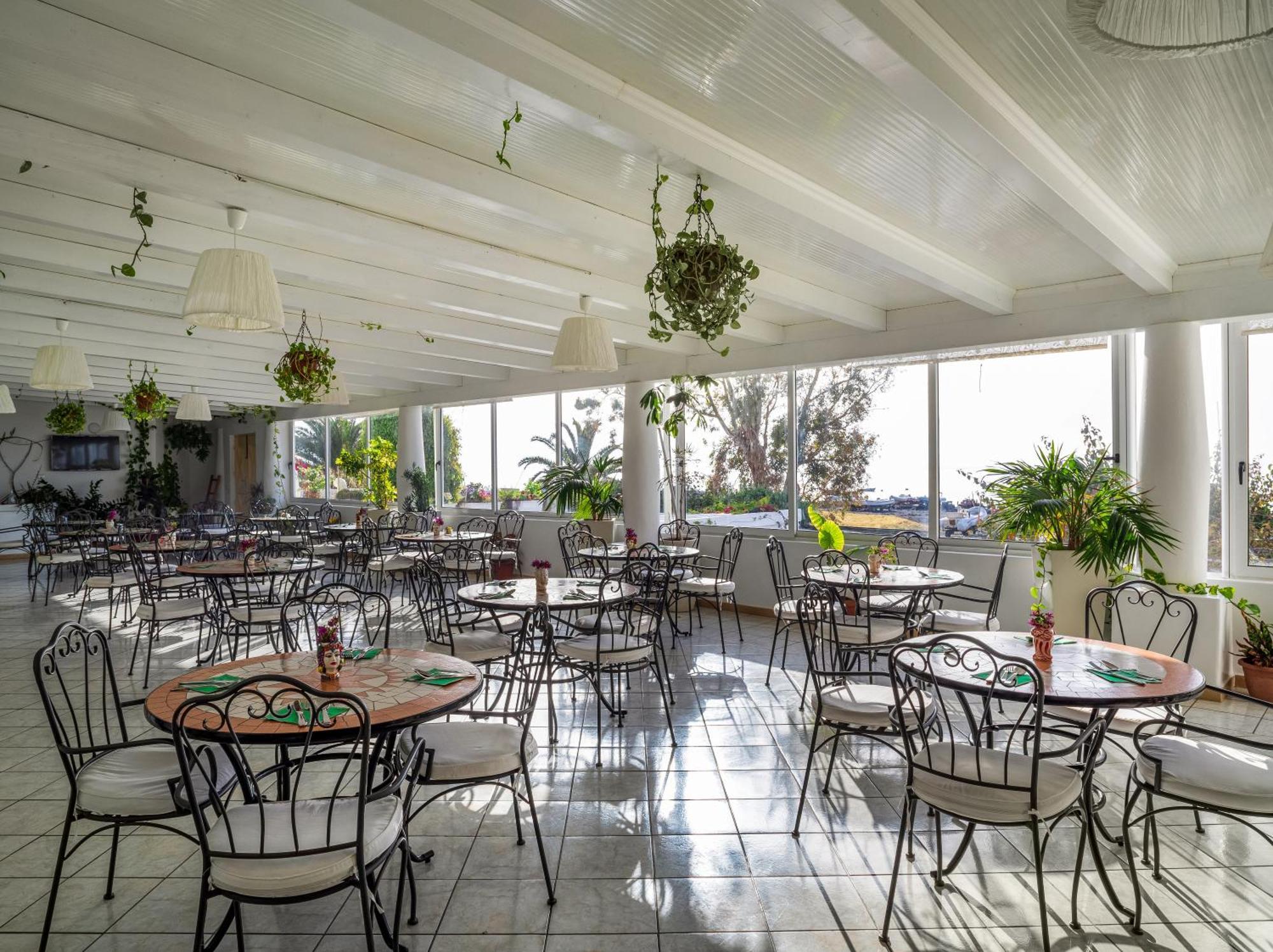 Hotel Ossidiana Stromboli Center Екстериор снимка